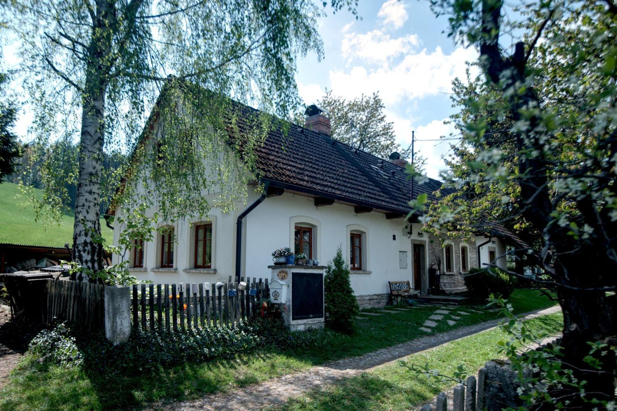 Ubytovani Na Vejminku Apartment Rtyne v Podkrkonosi Exterior photo